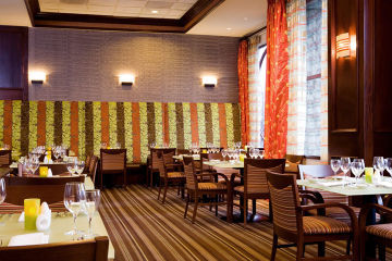 Doubletree Suites By Hilton Boston - Cambridge Bagian luar foto